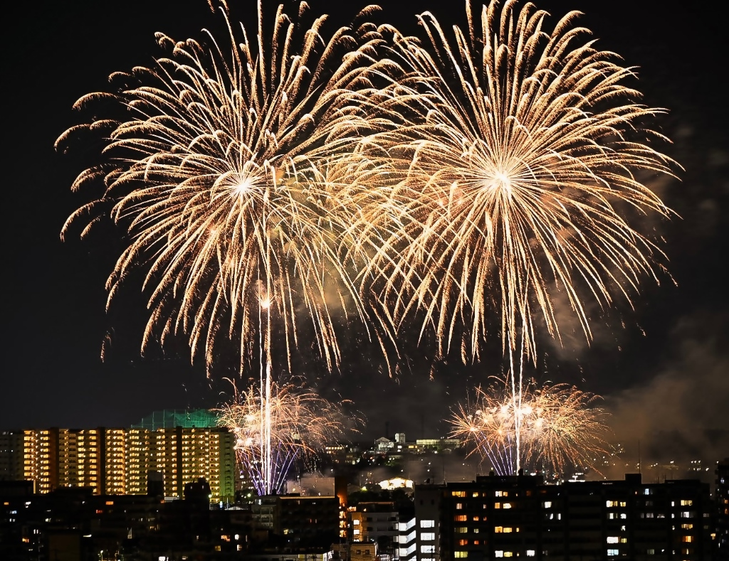 桜まつりサマーブロッサムナイトin狭山池の花火