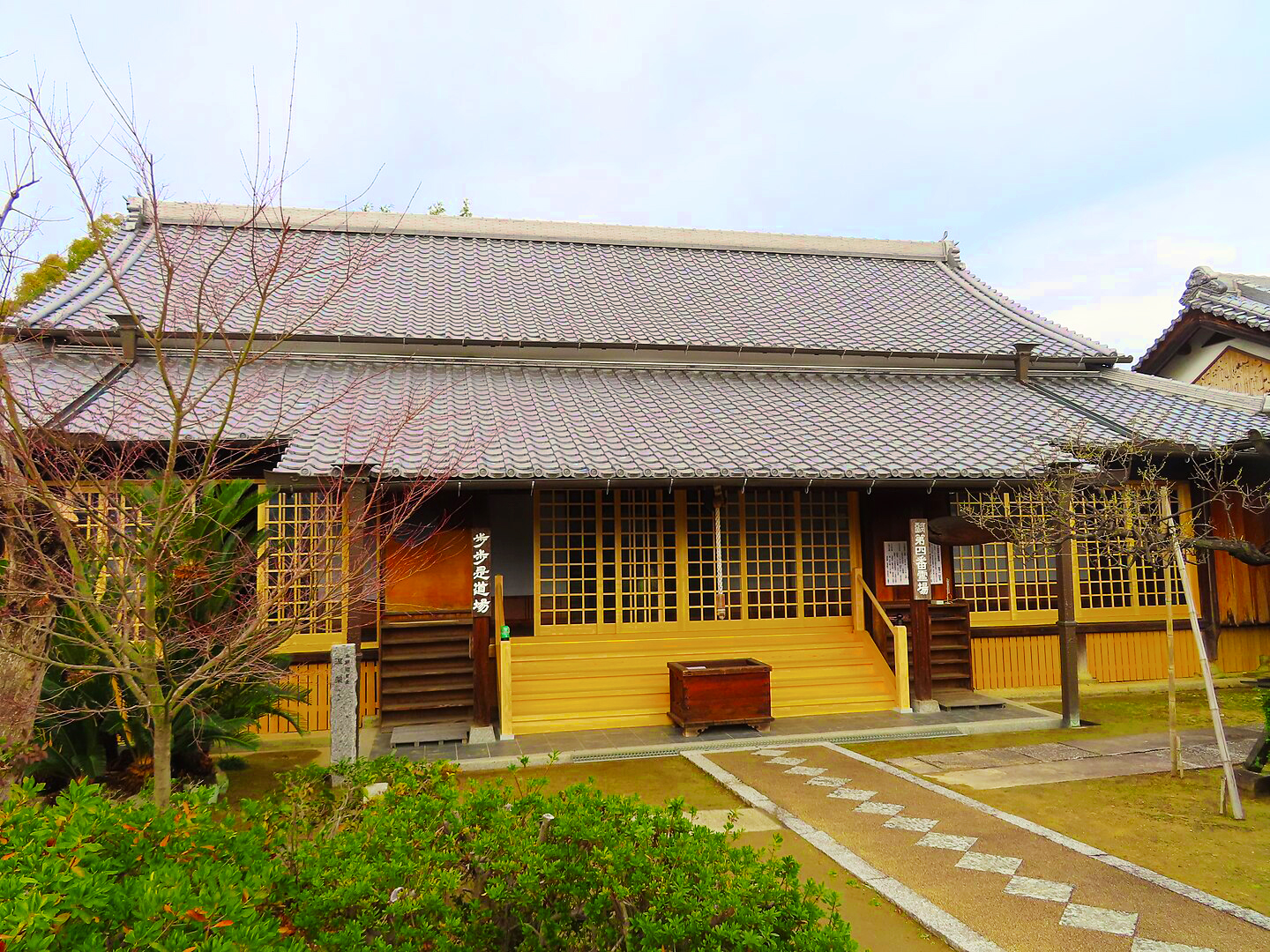 智福山 龍雲寺（ちふくさん りゅううんじ）＜富田林市＞ - みなかわ